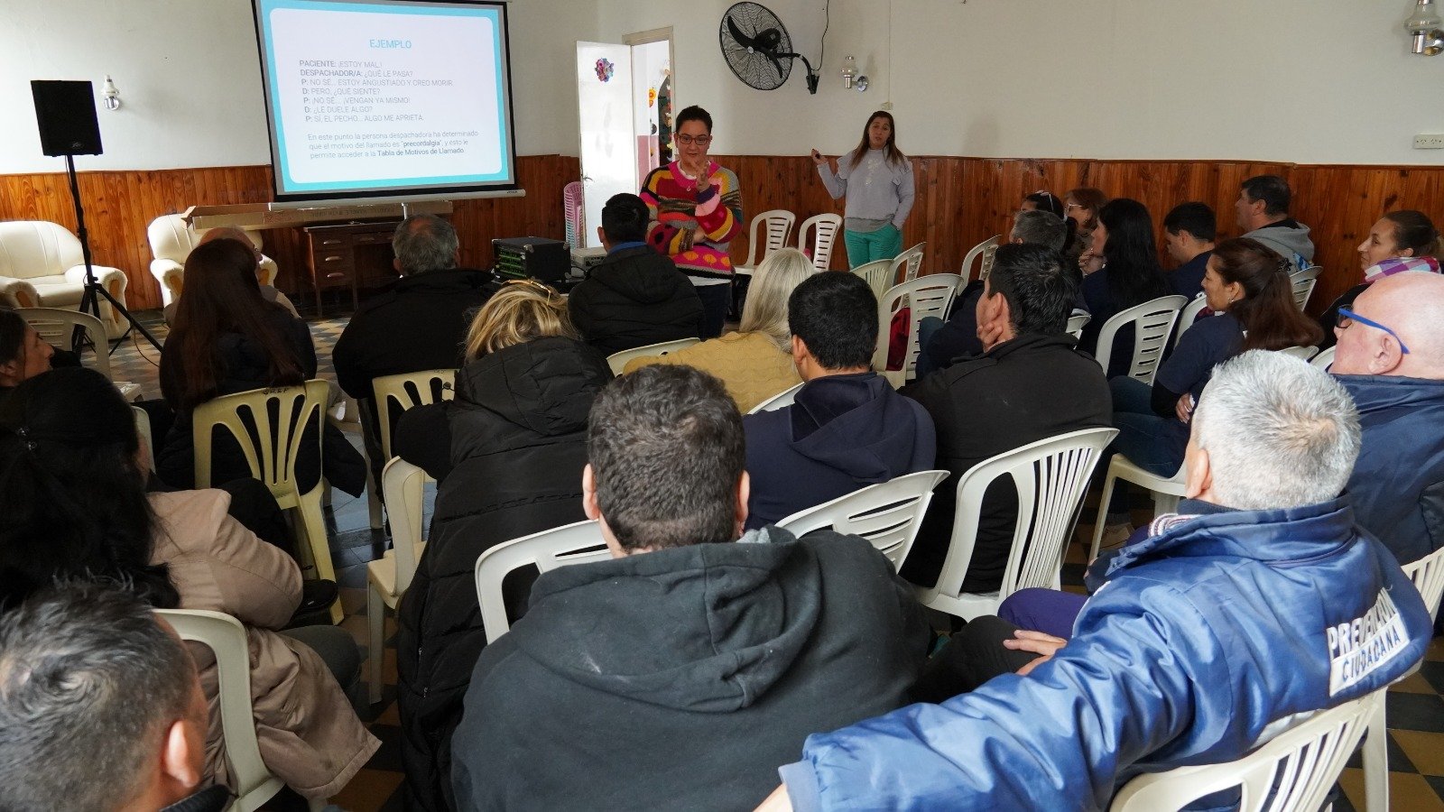 Agentes Municipales Se Capacitan Para Brindar Una Respuesta Eficiente